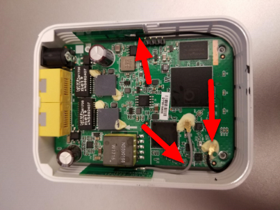 ../../../_images/om5p-ac-radio-modification-6.png